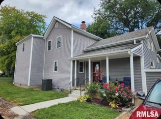 201 E Walnut St, Dunlap, IL 61525