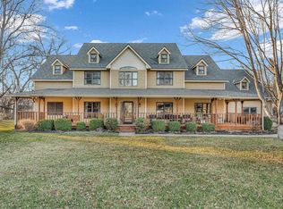 6134 SW 38th Ter, Topeka, KS 66610