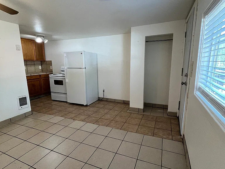 105 Front St S #4 — Photo 9