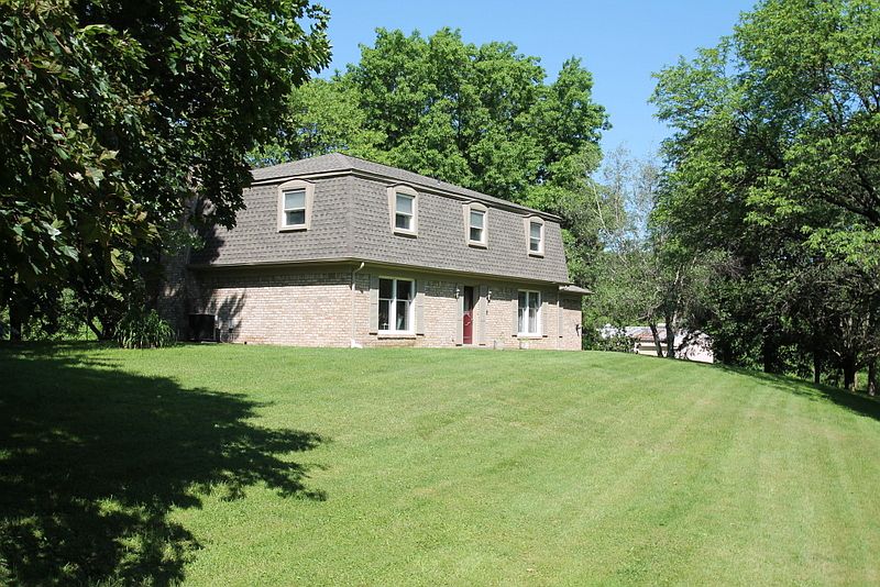 1st image of 512 Lime Ln