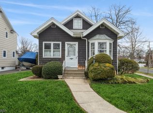 681 Summit Ave, Westfield, NJ 07090