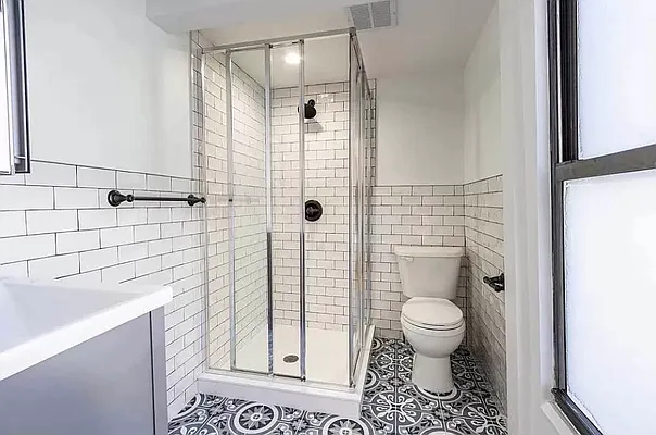 Rented by EXR | media 7