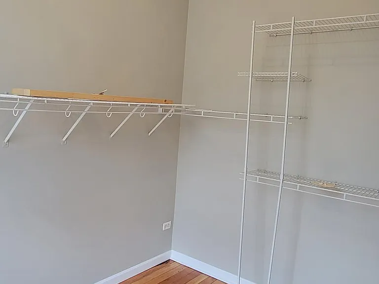 1402 W Superior St #2F — Photo 10