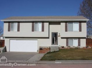 7008 Greensburgh Ave, Gillette, WY 82718