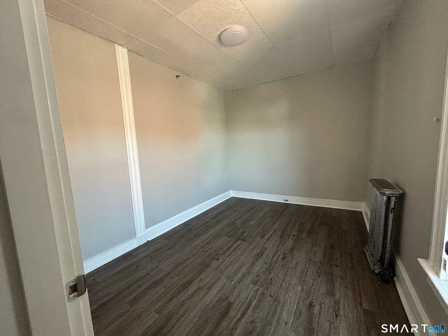 1 bed, 700 sqft, $1,350 — Photo 3