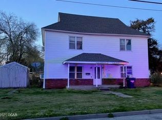 505 W 1st St, Webb City, MO 64870