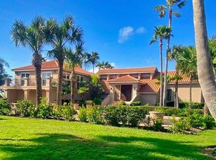 219 W Retama St, South Padre Island, TX 78597