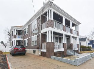 44 Columbine Ave, Pawtucket, RI 02861