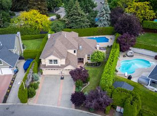 492 Carona Cres, Kelowna, BC V1W3C6