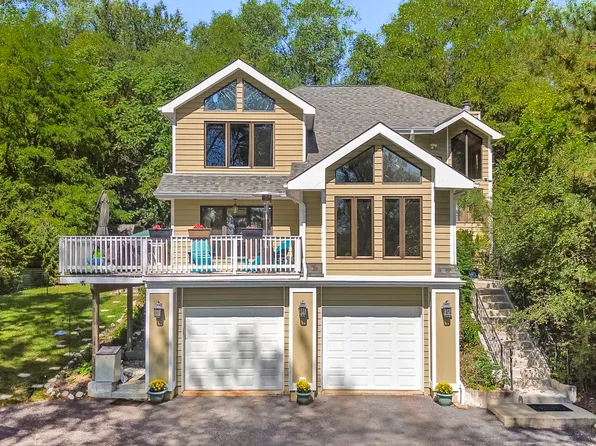 902 Spring Beach Way, Cary, IL 60013