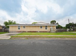 1802 16th St #B, Corpus Christi, TX 78404