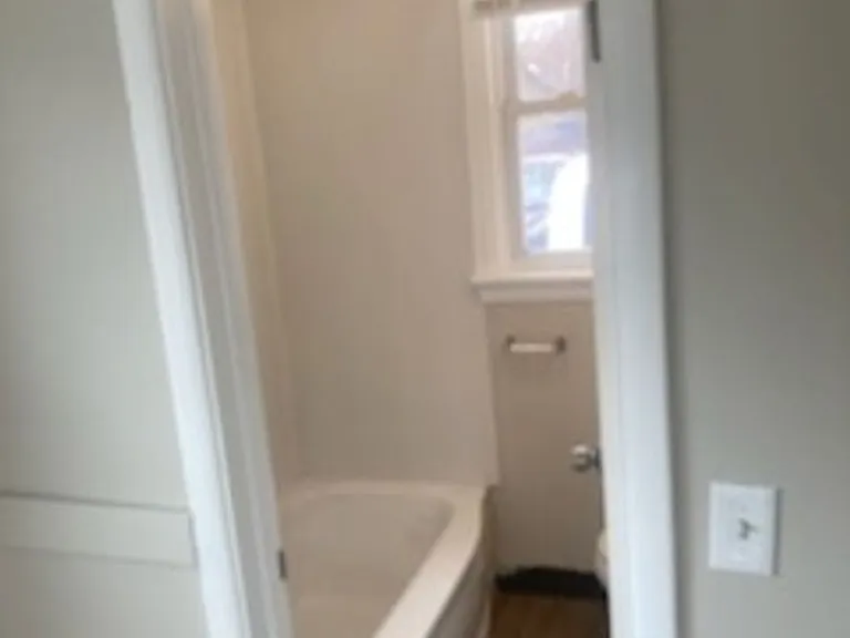 80 Fleming St — Photo 3