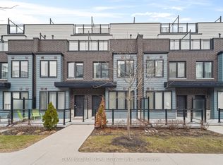 1150 Stroud Ln #14, Mississauga, ON L5J 0B3