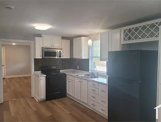 1320 S Oleander Ave #1 — Photo 9