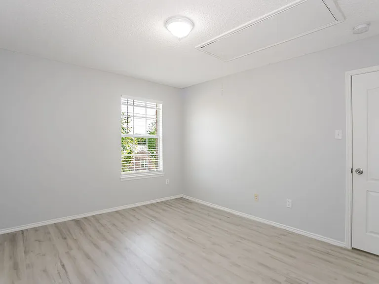 2802 Granite Ave — Photo 13
