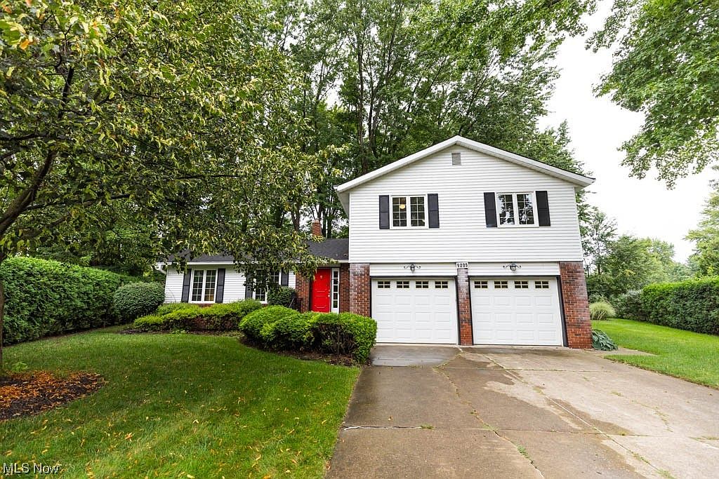 9205 Welk Ct, Mentor, OH 44060 Zillow