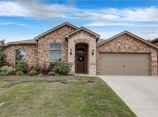 10963 Castle Oak Ln, Fort Worth, TX 76108