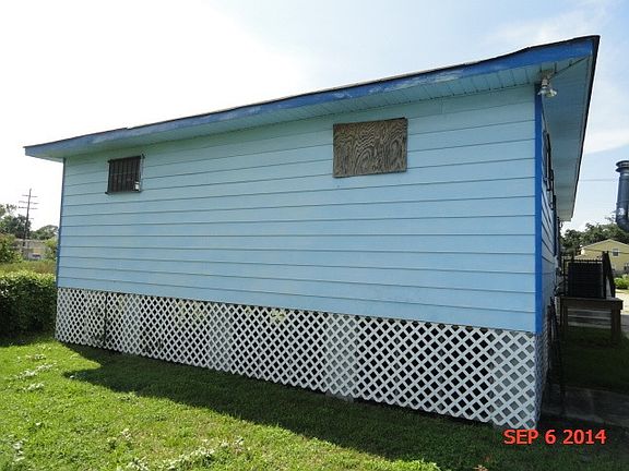 3rd image of 1718 Pratt Dr