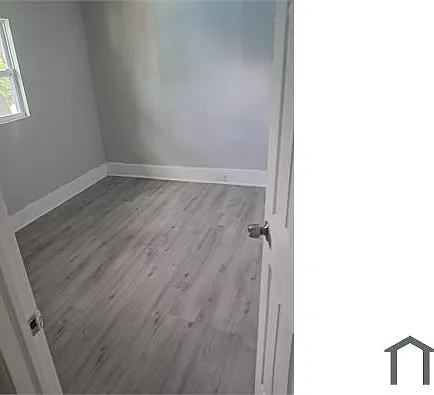 3 bed, 936 sqft, $2,200 — Photo 4