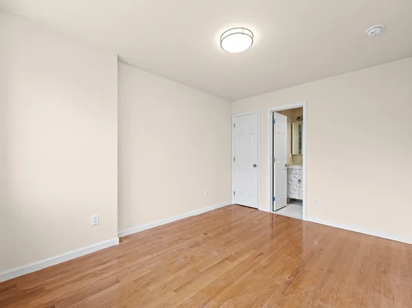 91-23 Corona Avenue image 10 of 13