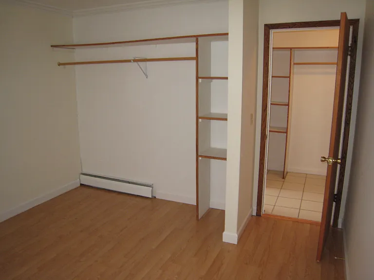 Stevens Square Apartments — Photo 242