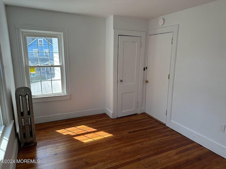 2nd image of 608 Park Place Ave APT 3