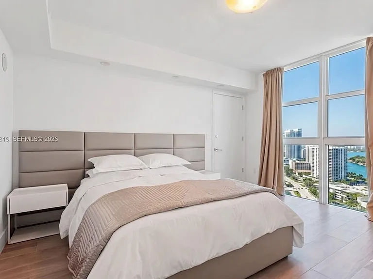19111 Collins Ave #1701 — Photo 9