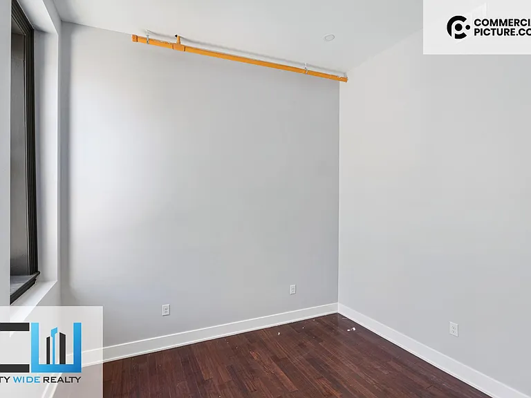 302 Richmond St #12A — Photo 9