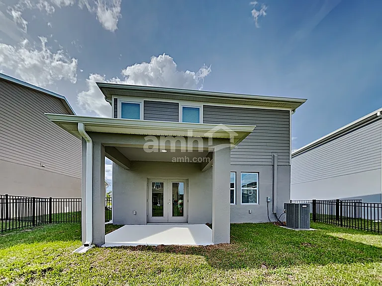 2128 Saffron Walden Dr — Photo 29