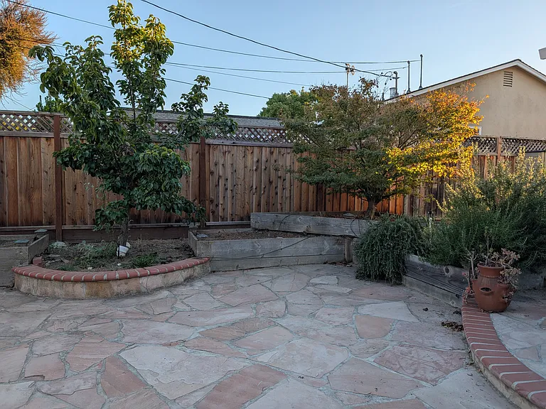 2418 Villanova Rd — Photo 22