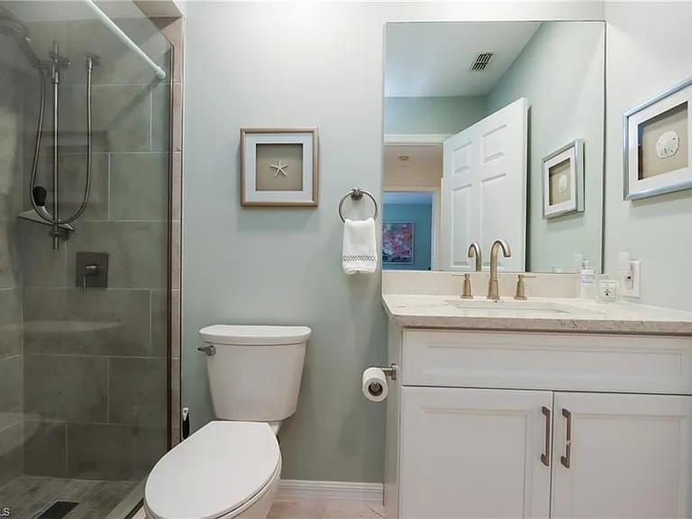 2585 Old Groves Rd #L-203 — Photo 15