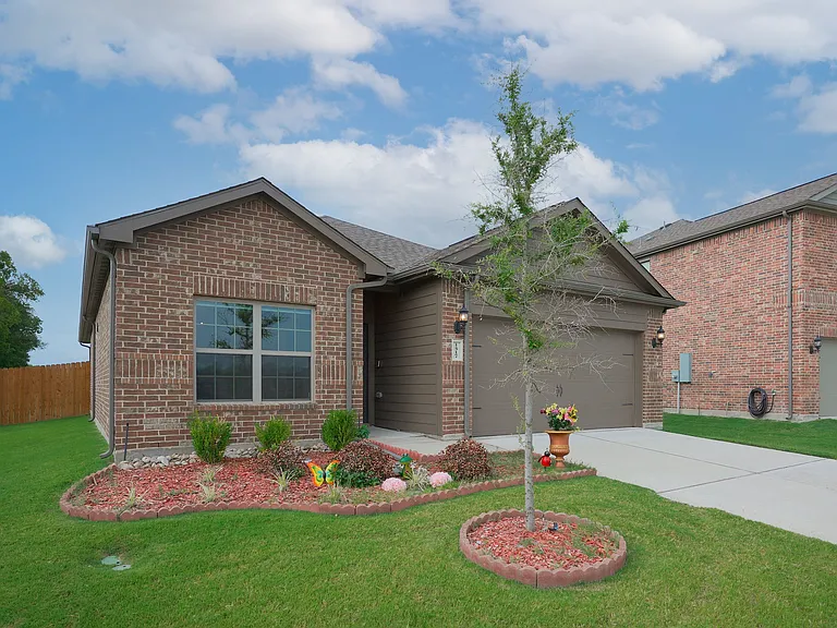 1517 Hill Top Ct — Photo 30