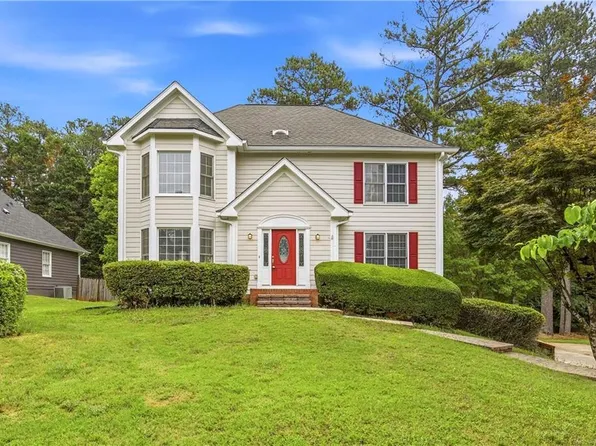 11195 Surrey Park Trl, Johns Creek, GA 30097