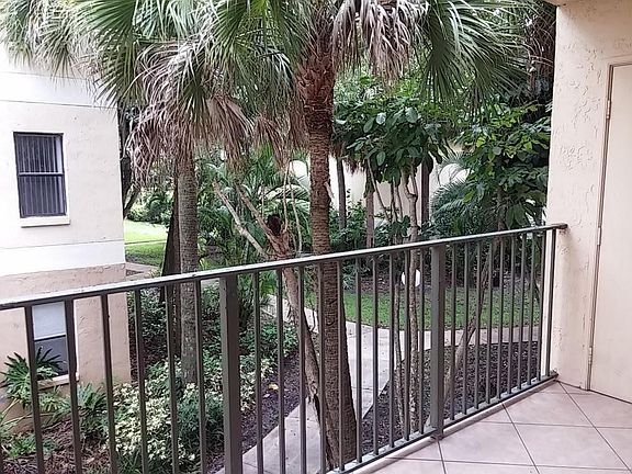 5th image of 9999 Summerbreeze Dr APT 917