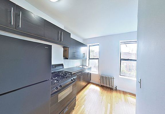 5th image of 334 E 117th St #8