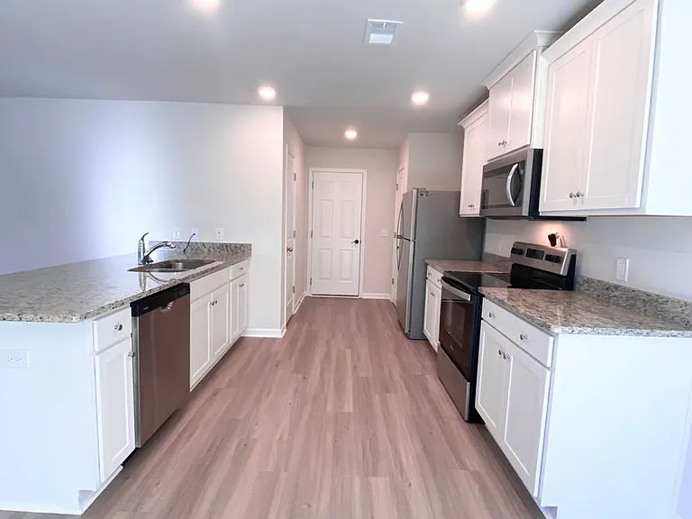1611 Gate Hill Rd SE — Photo 12