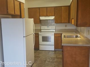 2275 NE Division St APT 9, Gresham, OR 97030