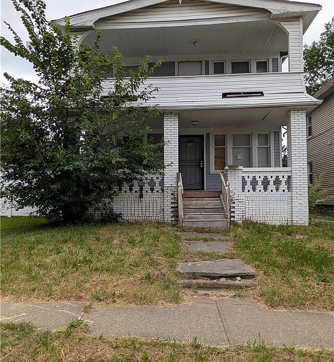 1st image of 3669 E 113th St