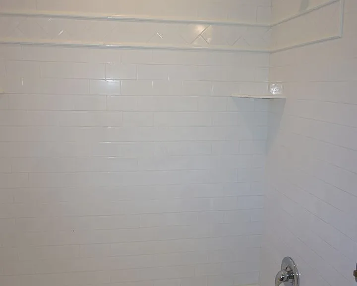 256 W Beidler Rd — Photo 8