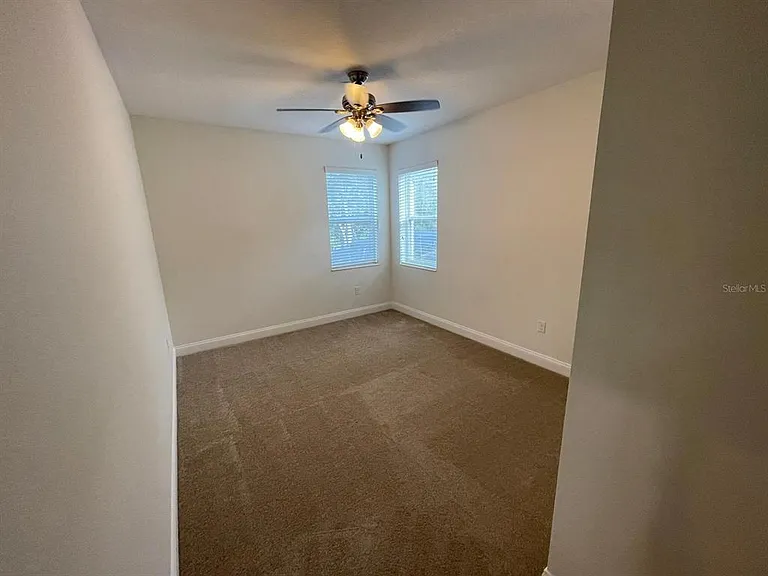2745 Peony Dr — Photo 21