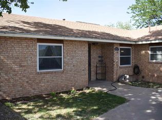 805 E Berrendo Rd, Roswell, NM 88201