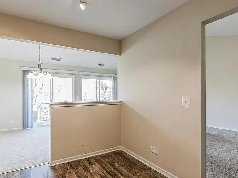 2400 Mallow Ct — Photo 7