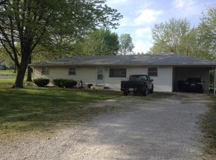 201 W Crestview St, Stockton, MO 65785
