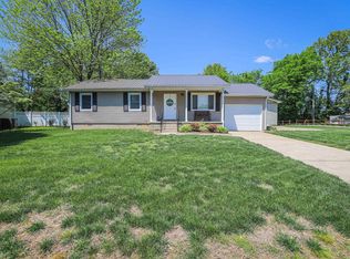 4745 Craven Dr, West Paducah, KY 42086