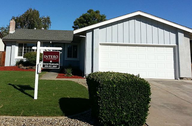 1st image of 94 Rosewell Way