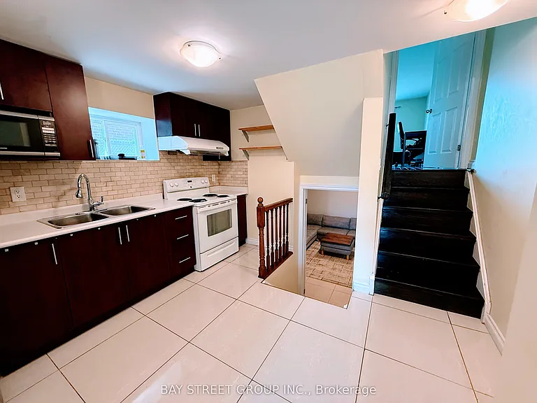489 Fergo Ave — Photo 5