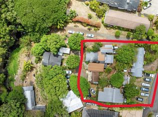 2727 Hipawai Pl #B, Honolulu, HI 96822