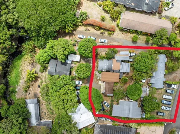 2727 Hipawai Pl #B, Honolulu, HI 96822