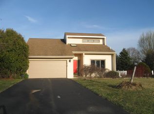 24 Morgan Way, Latham, NY 12110