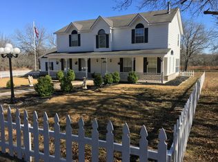 1515 Meadow Gln, Adkins, TX 78101